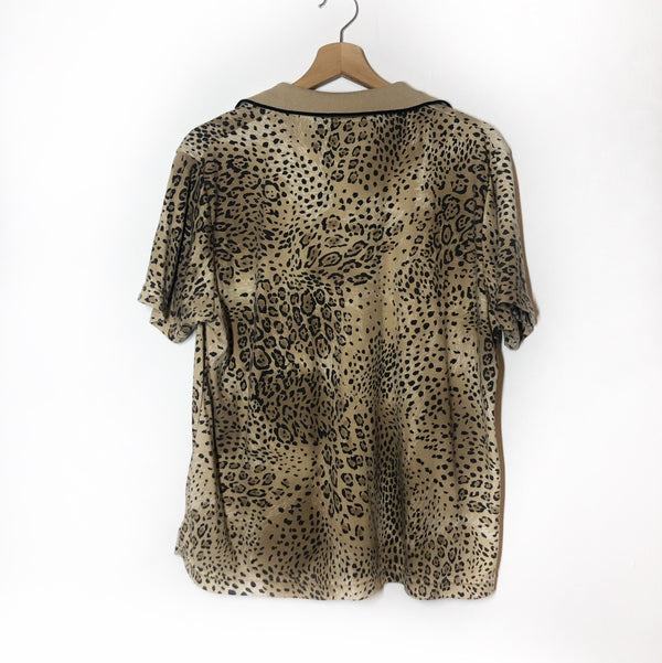 CheetCheet Collared T